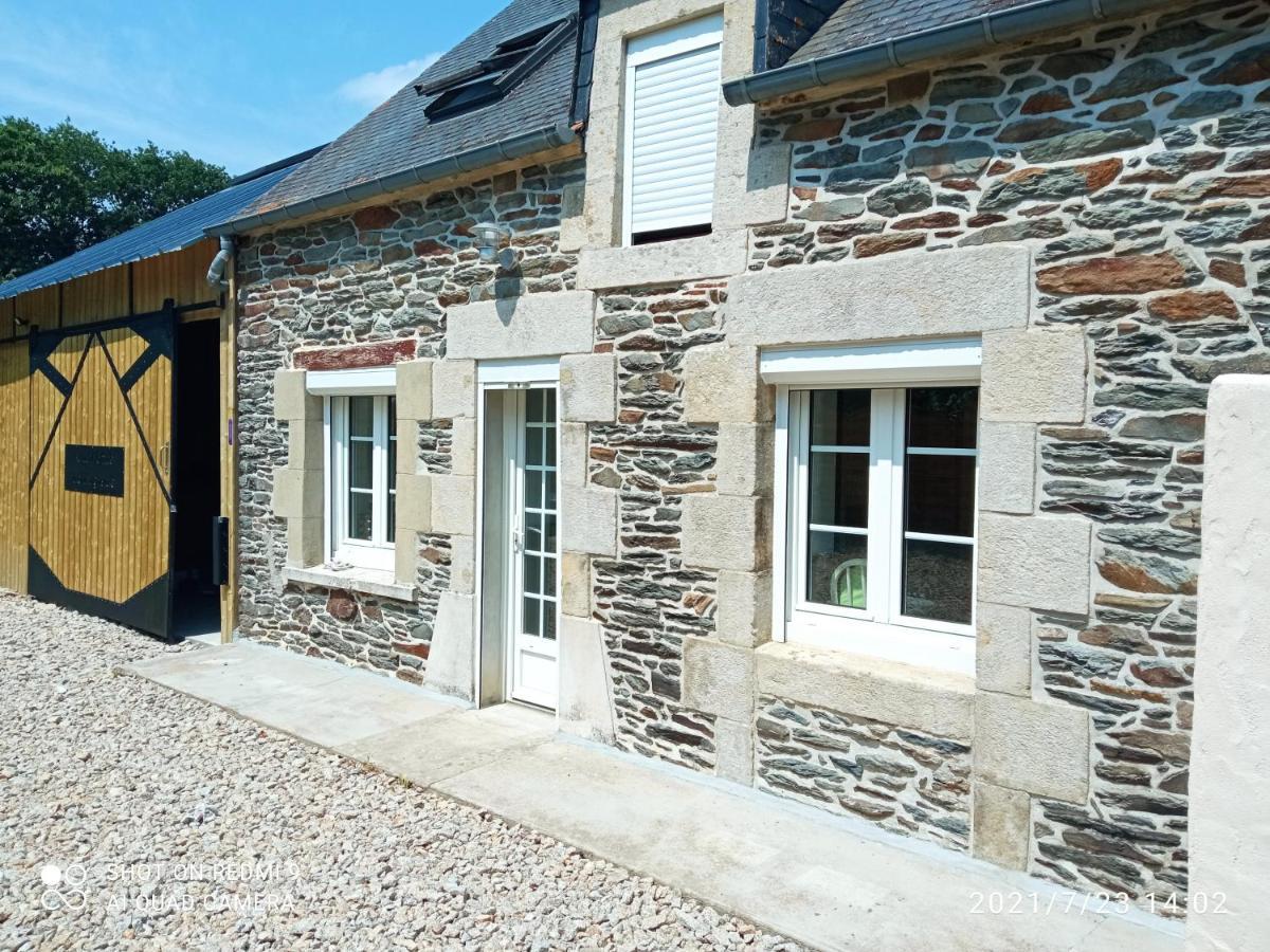 Le Petit Loft De La Chataigneraie Villa Guégon Exteriör bild